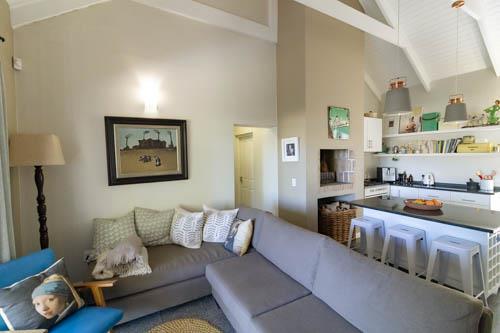2 Bedroom Property for Sale in Sandbaai Western Cape
